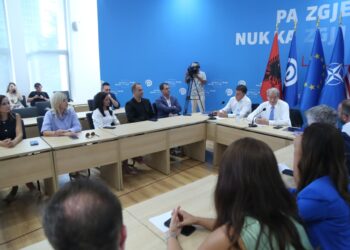 Gjekmarkaj ofroi dorëheqjen, të largohen dhe Noka e Bardhi –