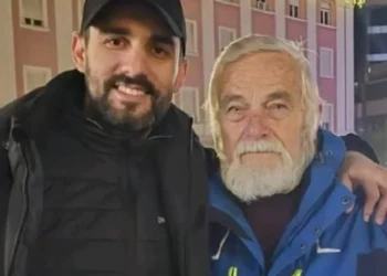 “Eh, mor Llapa, të thashë të mos e publikoje”, Lapaj postoi foton me aktorin, reagon Viktor Zhusti –