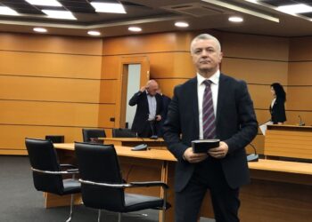 Shkarkohet nga detyra prokurori i Durrësit –