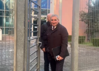 GJKKO dënon avokatin Bardhi Koçi dhe Pranvera Meshin për ndikim të paligjshëm –