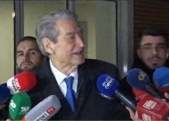 Nuk i lëviz asaj që thashë, vija e kuqe… –