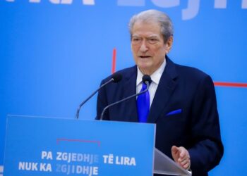 Këtë vit shpërthyen në të katër anët ujërat e zeza të regjimit mafioz të Ramës –