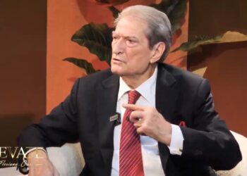 “Non-grata ishte rrufe në qiell të hapur”, Berisha rrëfehet në podkastin e Floriana Garos –