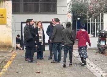 Jepen sot masat e sigurisë për të arrestuarit në protestën e opozitës, prezentë edhe deputetët e PD –