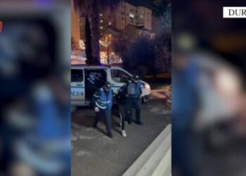 Durrës/ Arrestohen dy persona për grabitje dhe vjedhje në lokale –