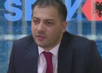 Ndodhet jashtë për punë –