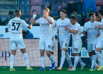 Hojlund nderon Napolin, ekipi i Contes thyen Cremonesen –