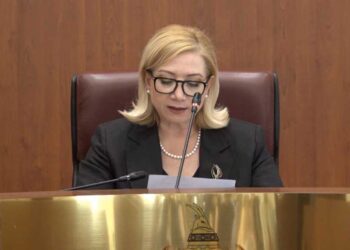 Holta Zaçaj pas mandatit në Kushtetuese, synon Bankën e Shqipërisë –