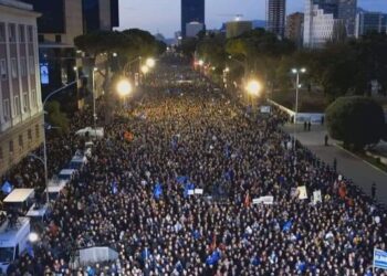 “Kupa u mbush…”, Këlliçi zbulon kërkesën e qytetarëve në prag të protestës së sotme –