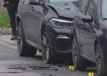 Shpërthim gjatë natës në zonën e Selitës, i vendoset eksploziv një makine –