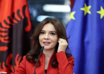 Në diskutim jo vetëm deti, por edhe kufiri tokësor –