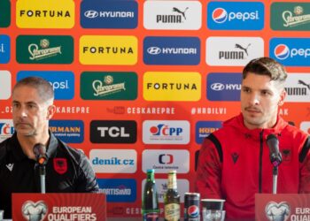 Çmimet FIFA “The Best”/ Ja kujt ia dhanë votën Sylvinho dhe Gjimshiti –