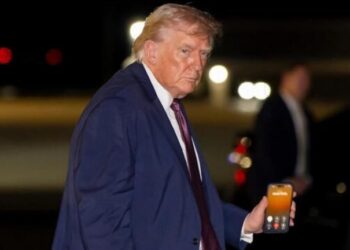 Ç’po ndodh në SHBA? Trump shkarkon 30 diplomatë nga administrata e Biden –