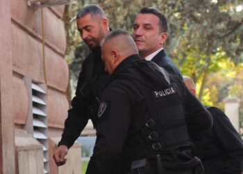 Veliaj kallëzon për falsifikim dokumentesh, nënshkrim i rremë në Apel, nuk kam firmosur unë –