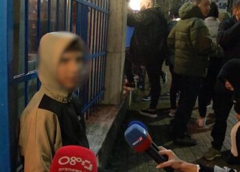 Protesta, dëshmia e 14-vjeçarit pas daljes nga komisariati: Isha në xhami… –