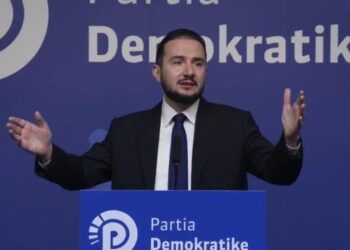 Kam marrë vetëm kosto nga opozita, as tendera, as leje –