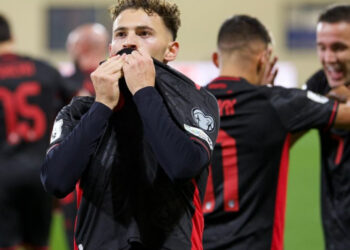 Kthesë për Asllanin, Interi hap dyert për transferim jashtë Serie A –