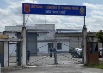 150 të burgosur transferohen Ja shkaku –