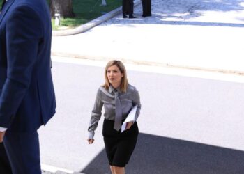 Elira Kokona i rriti pagën vetes në 5.4 milionë lekë, ndërsa projekti “Durana Tech Park” mbeti vetëm në letër –