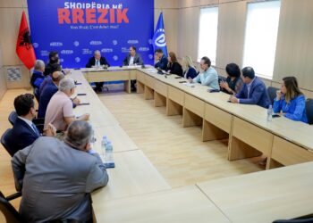 Reago, cenon integritetin e sistemit gjyqësor –