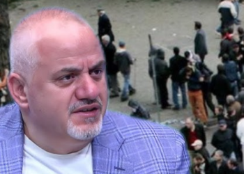 Artan Hoxha pas dorezimit flet për ‘vrasje me urdhër’” –