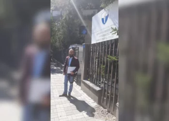 Shiste ilaçe për kafshë duke i paraqitur si trajtim për autizmin, arrestohet një person në Kosovë –