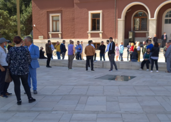 Na prishën shtëpitë pa paralajmërim –