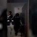 Policia ‘mësyn’ në apartamentin e monitoruar prej javësh, 3 të reja arrestohen në Elbasan për prostitucion –