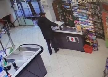 Yzberisht/ Identifikohet dhe vihet në pranga autori i dyshuar i grabitjes së marketit (EMRI) –