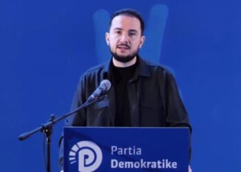 Me kë do kandidosh në prill doktor, me veten? –