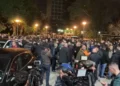 Protestuesit tërhiqen te selia e PD, Berisha mbyll protestën –