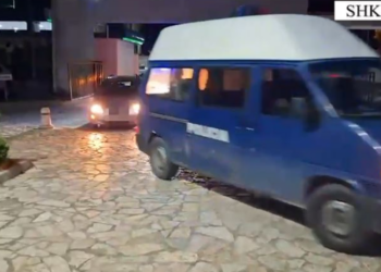 Tentativë grabitjeje në degën e Postës në Shkodër, thyhen xhamat –