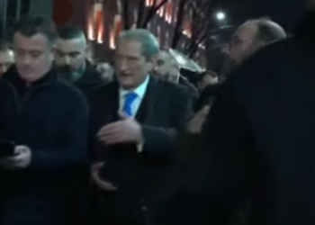 “Nuk mbyllet këtu protesta, do të vazhdojmë”, Berisha: Këta që gjuajnë… –