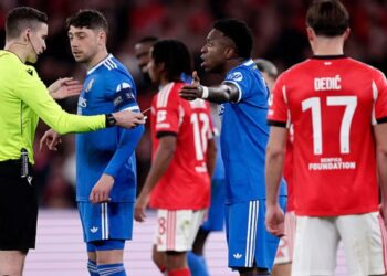 Pas golit ndaj Benfica-s, ndërpritet ndeshja 10 minuta për Viniciusin –