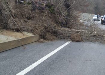 Korçë/ Shembet ruga Maliq–Lozhan, segmenti sapo ishte inauguruar