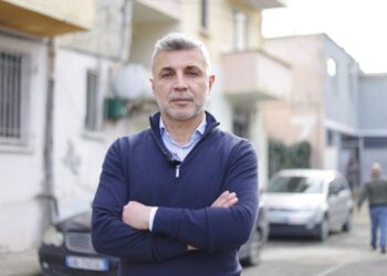 Legjendat Flasin/ Nga rrugët e lagjes te stadiumet europiane, Alban Bushi vjen me një rrëfim pa filtra –