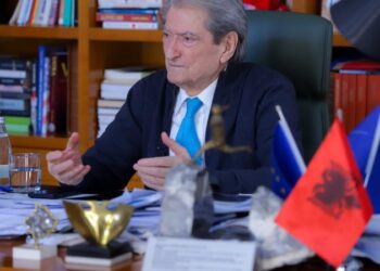 E garantoj Ramën se sulmet ndaj selisë së PD do sjellin goditje asgjësuese për selitë e PS –