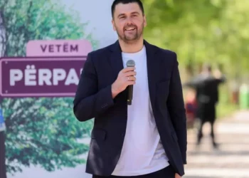 U dënua me 1 vit burg për korrupsion, arrestohet kryebashkiaku socialist Edison Memolla –