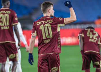 Ernest Muçi vijon të shkëlqejë në Turqi, shtang portierin me një supergol (Video) –