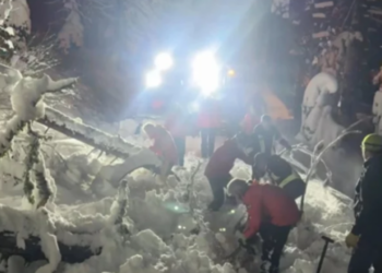 Ortek masiv në malet e Nevadës, vazhdojnë kërkimet për 10 skiatorët e zhdukur –