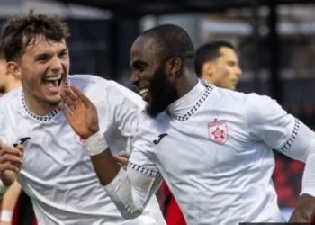 Partizani mund me përmbysje Flamurtarin dhe i bashkangjitet Dinamos –