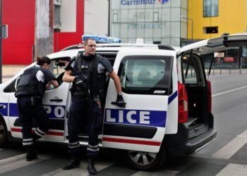 U kap me 20 kg heroinë në makinë, në pranga 27-vjeçari shqiptar në Francë –