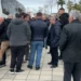 Protestë në Vlorë, qytetarët kundërshtojnë zhvendosjen e stacionit interurban –