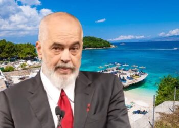 Si po zhvillohet turizmi në Shqipëri në kurriz të mjedisit, rreziqet e mbindërtimeve dhe erozionit –