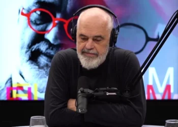 Banoret e zonave të përmbytura në pritje, Rama akoma nuk ka dhënë dëmshpërblimet nga zjarret –