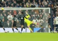 (VIDEO) Supergol i Solankes, shënon në stilin ‘akrep’, Tottenham ndal Cityn e Guardiolës –
