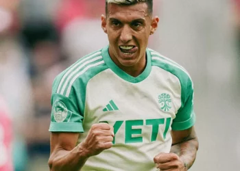 Myrto Uzuni e nis mbarë sezonin e ri në SHBA, shënon gol në barazimin 2-2 të Austin FC –