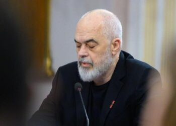 Pas librit “Kurban”, Rama boton librin ‘Në Sofrën e Hënës’, me fjalimet ne iftare –