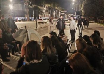 Riktheu çadrat para Kryeministrisë, nisin hetimet ndaj Adriatik Lapajt –