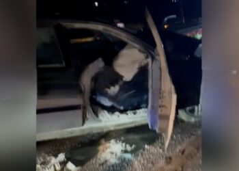 Përplasen dy makina në rrugën Vlorë-Kotë, dyshime për humbje jete –